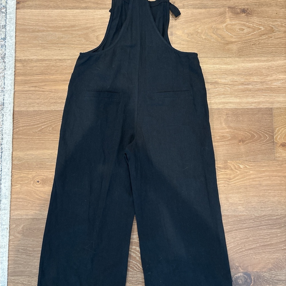Elegant Black Women's Jumpsuit